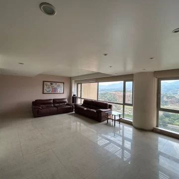 DEPARTAMENTO EN VENTA EN BOSQUE REAL 