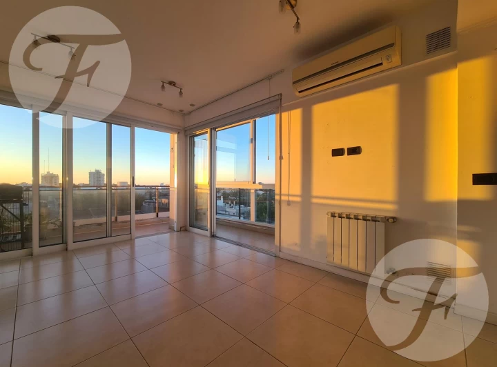 OPORTUNIDAD DE COMPRA EN SAN PEDRO | Venta de departamento céntrico de 2 dormitorios con cochera
