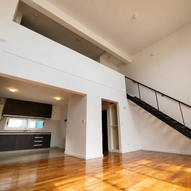 Departamento Duplex 2 ambientes con Balcón en Villa Urquiza venta