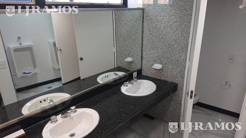 12 - BAÑOS