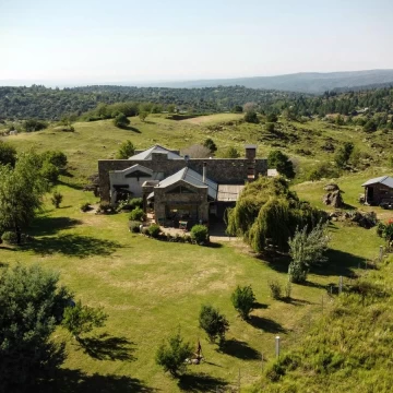 Chacra en  ATOS PAMPA, 6.5 Ha, con CHALET DE TRES DORM, TANQUE AUSTRALIANO DE 50.000 LTS