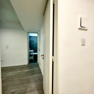 1787678827.jpg
