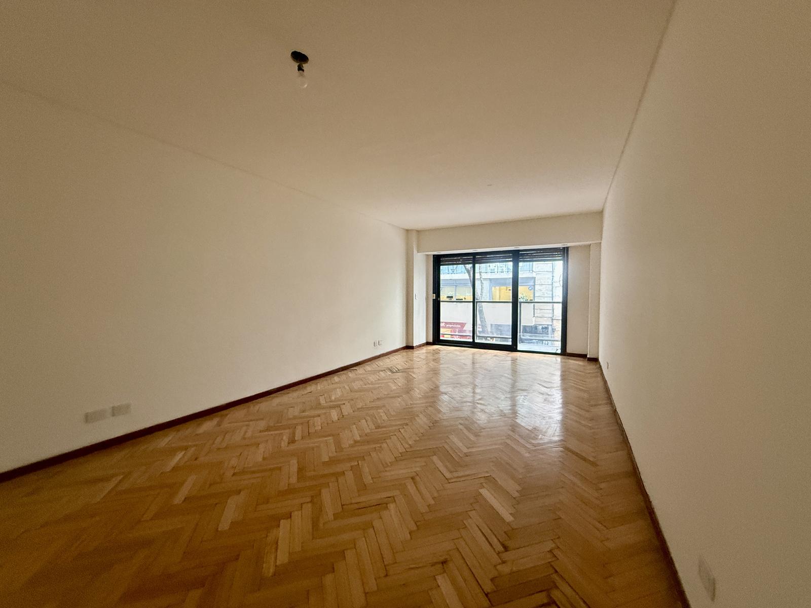 Departamento Venta 4 amb Frente Dependencia Cochera y Baulera - 3