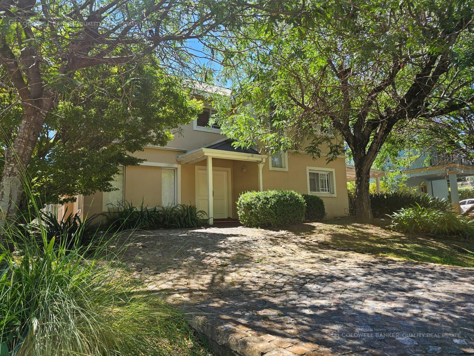 Casa en venta Benavidez a metros de la panamericana - Principal