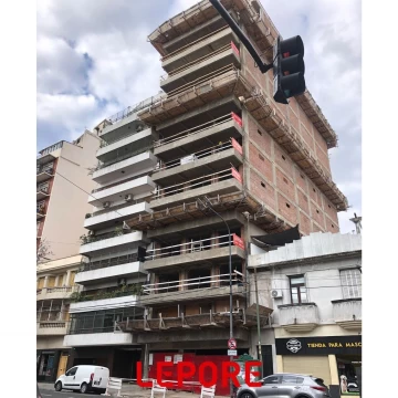 1 AMBIENTE | Av. San Juan al 3900