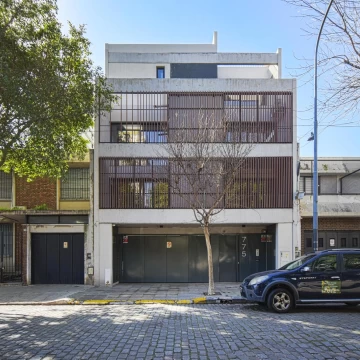 Venta Departamento 3 Ambientes Duplex con Cochera en Flores