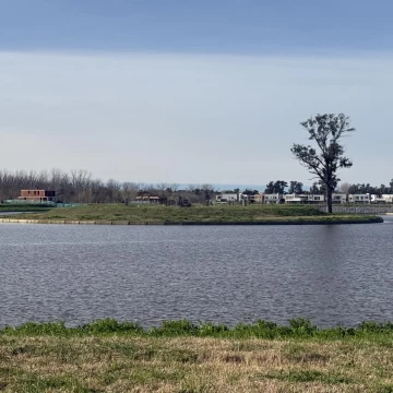 Terreno en venta en Bahía Villanueva al río!
