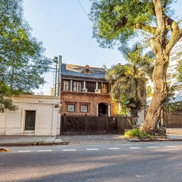 Casa 5 ambientes | Venta Belgrano | Jardín Pileta 2 Cocheras