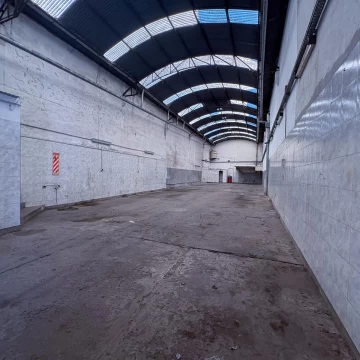 Depósito en alquiler de 300m2 en Gerli