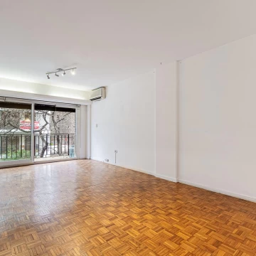 Venta departamento 3 ambientes con cochera en Belgrano
