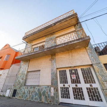 Casa en Av San Martin y Pte Quintana