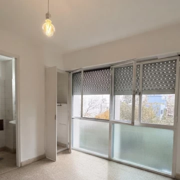Departamento monoambiente en Venta en La Plata - Dg. 77 49 y 2
