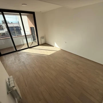 VENTA DEPARTAMENTO 2 AMBIENTES A ESTRENAR CON COCHERA Y SUM EN QUILMES