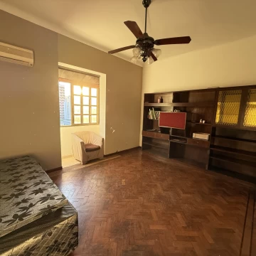 TIPO  CASA PH EN ALQUILER