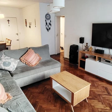 Venta Depto 4 amb C/Balcón y Dependencia en Barrio Norte