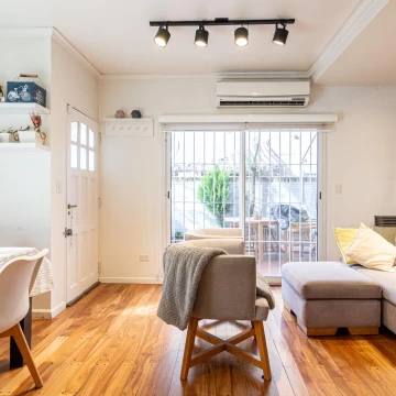 PH tipo casa en venta - Olivos 3 dormitorios y escritorio