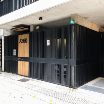 Mono ambiente con balcón y amenities Alquiler