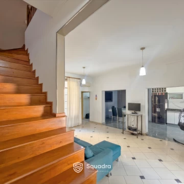 1787840028.jpg