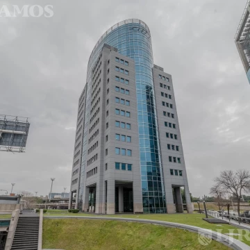 Alquiler de oficina de 430 m2 en Saavedra