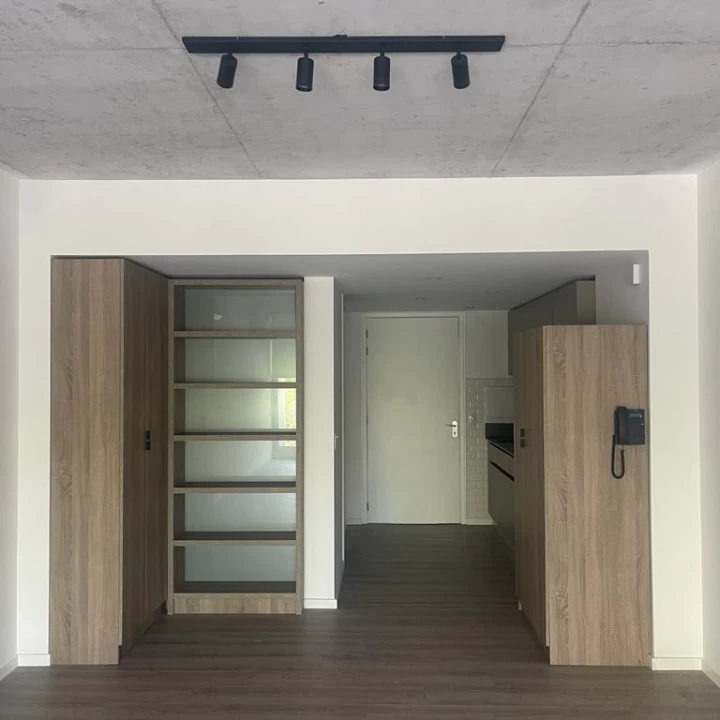 Excelente loft en alquiler a estrenar con cochera. Distrito Quartier, Retiro.
