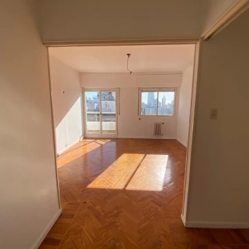 Venta Departamento de 2 Dormitorios mas comodín en Rosario -  Zona Centro