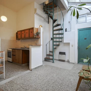 VENTA PH 2 AMB AMPLIOS CON BALCON EN VILLA URQUIZA - LUMINOSO SIN EXPENSAS!