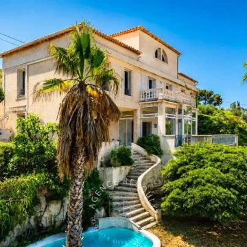 Mansion with Panoramic Sea Views – Roucas-Blanc, Marseille