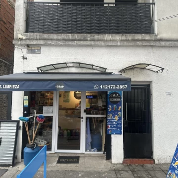 PH en Venta 3 Ambientes con Patio, Parrilla y Local Comercial