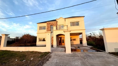 Casa en Venta, Roldán, Querandies 1500, 3 dormitorios