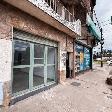 Ov. Lagos 5206 - Local Comercial En Alquiler - Rosario