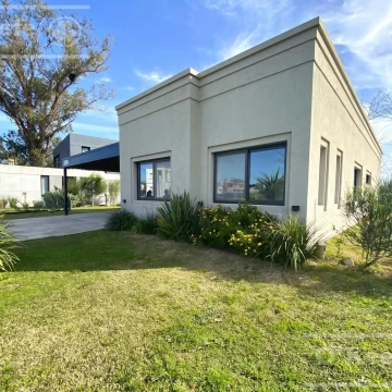 Excelente Lote en San Juan Chico - GRAN OPORTUNIDAD DE INVERSIÓN EN HUDSON