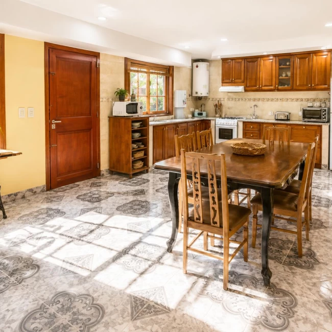 Casa en venta de 4 ambientes en Derqui centro, Pilar, apta crédito