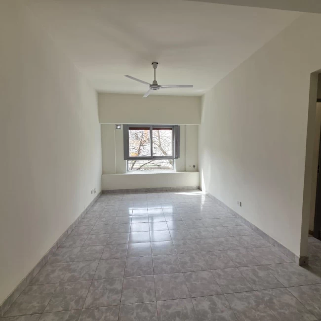 Departamento en Venta 3 ambientes Flores muy luminoso