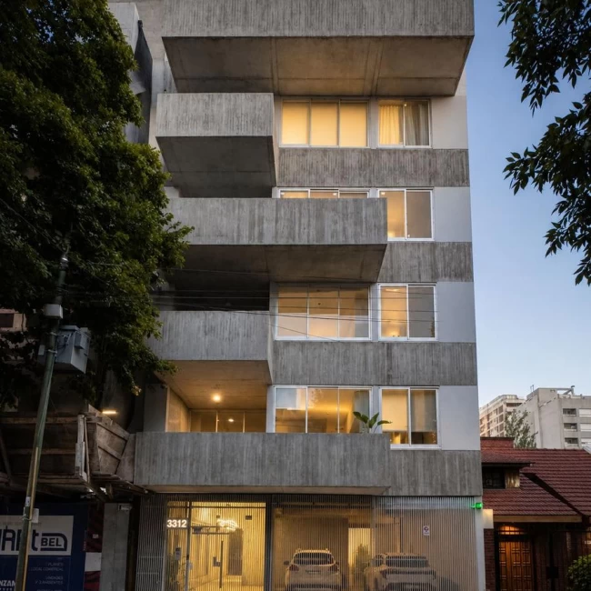 Departamento TRES AMBIENTES  FRENTE  BALCON CON COCHERA NUEVO VILLA DEVOTO