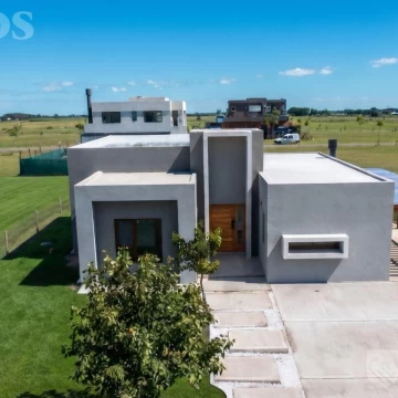 Casa en Venta en 1 Planta Lote interno PG