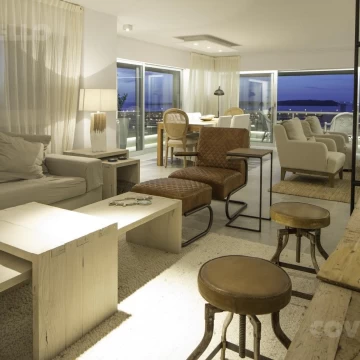 apartamento alquiler temporario / Punta del este Península 