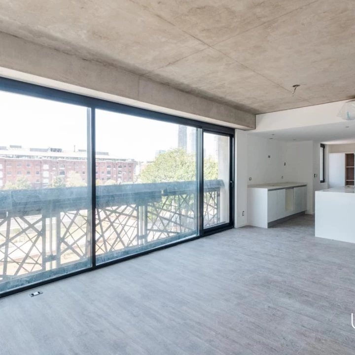 3 ambientes  en venta de 126 mts con dos cocheras en Quartier Del Bajo - Piso Alto - Puerto Madero.