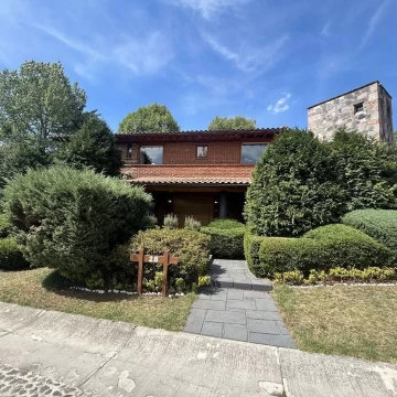 Casa en renta en Rancho San Francisco