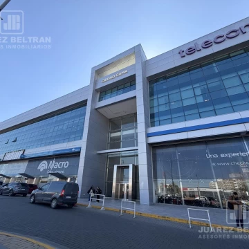Oficina comercial de 175 m2 - 2do piso sobre Av Colón.