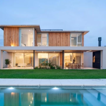 Casa en venta al lago en el barrio Costas Puertos