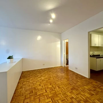 1788200831.jpg