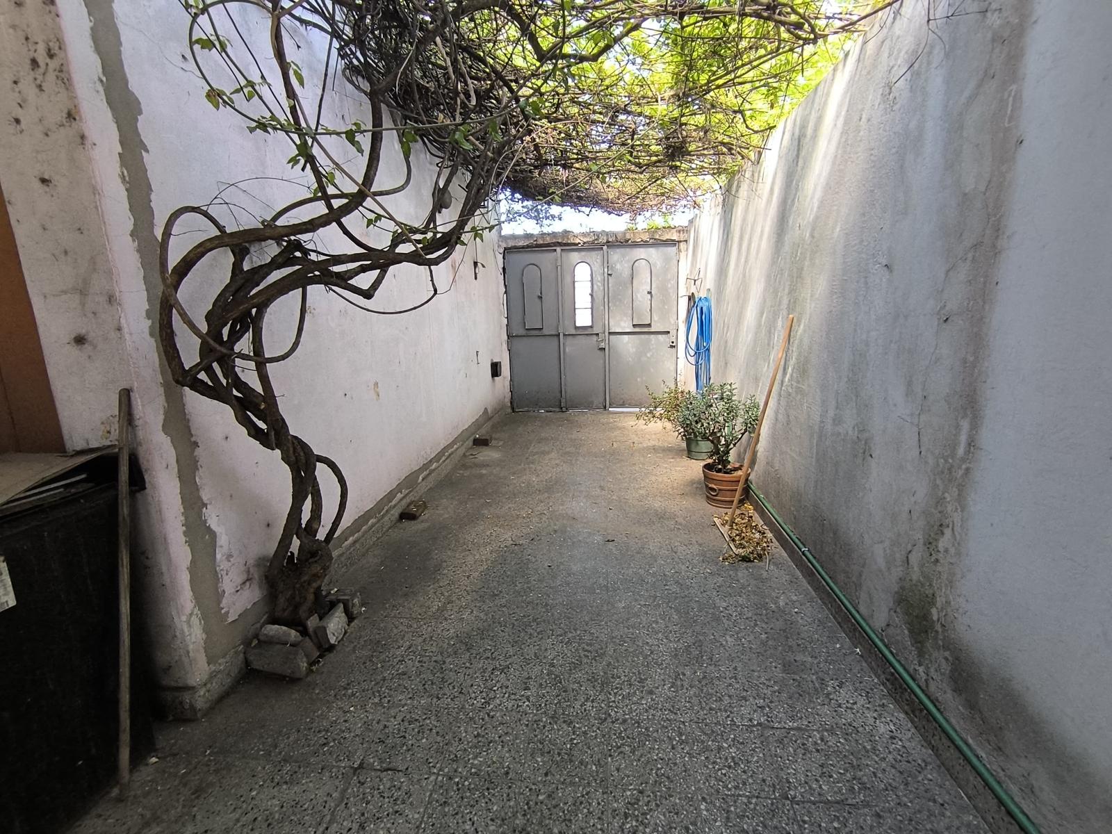 Patio - unidad frente
