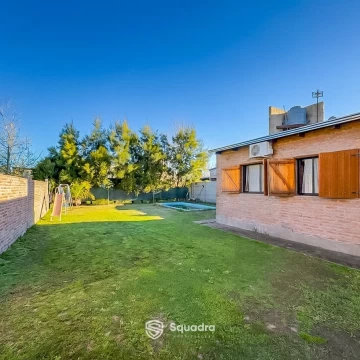 1788210754.jpg