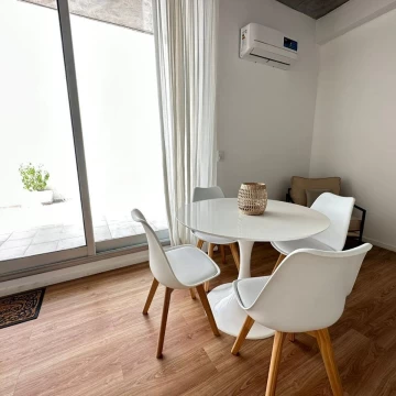 Venta Departamento 3 Ambientes amplio patio San Telmo