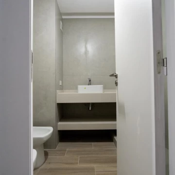 1788257774.jpg
