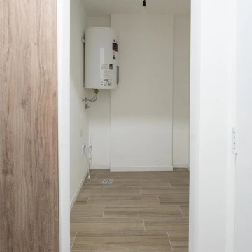 1788257774.jpg