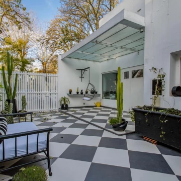 Casa de 4 dormitorios en Club de Campo ABRIL - Barrio El Molino