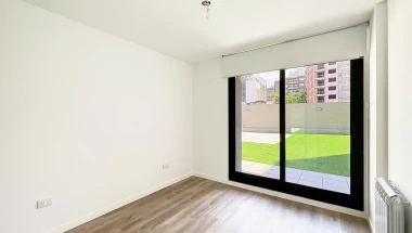 Departamento en venta en Abasto, Rosario Monoambiente c/patio y amenities