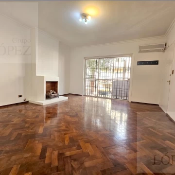 VENTA Departamento en Florida Mitre 3 ambientes con balcón, muy amplio APTO CRÉDITO