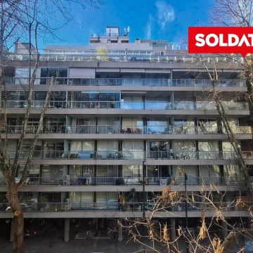 Belgrano, venta 2 ambientes y 1/2. Excelente conectividad. Oportunidad